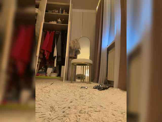 Ekaterina2221 webcam