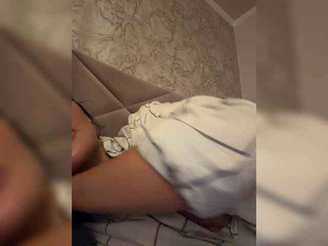 Ekaterina2221 webcam