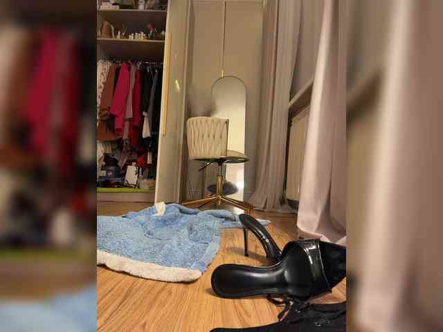 Ekaterina2221 webcam