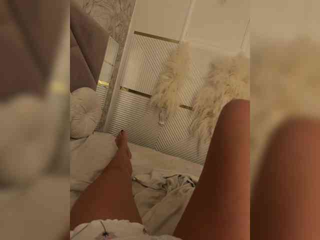 Ekaterina2221 webcam