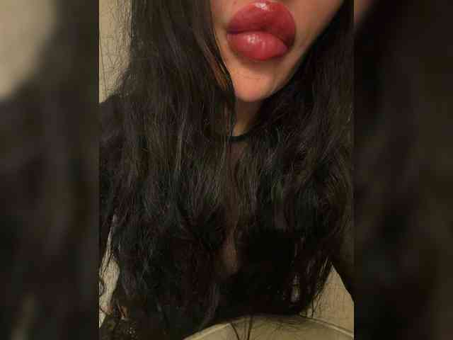 Ekaterina2221 webcam
