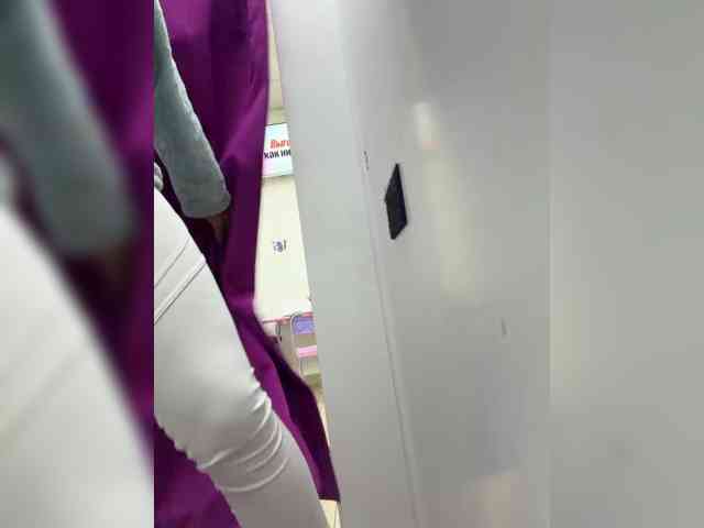 Ekaterina2221 webcam