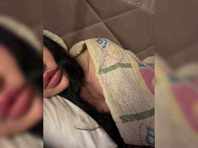 Ekaterina2221 webcam