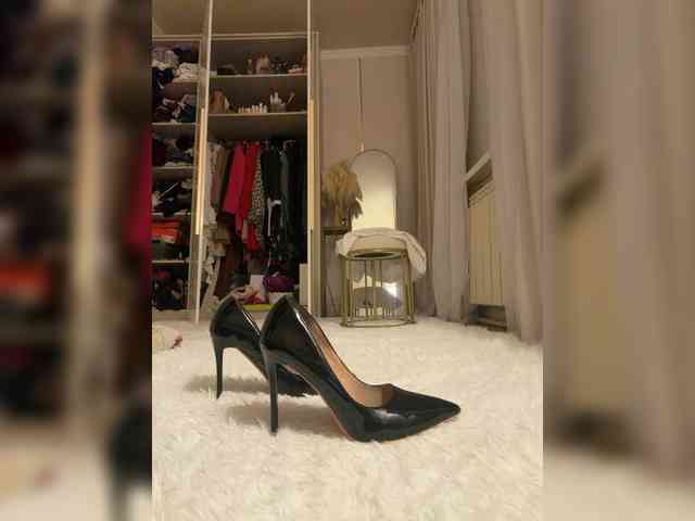 Ekaterina2221 webcam