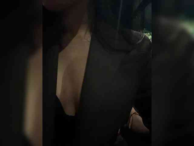ekaterina2221's live room