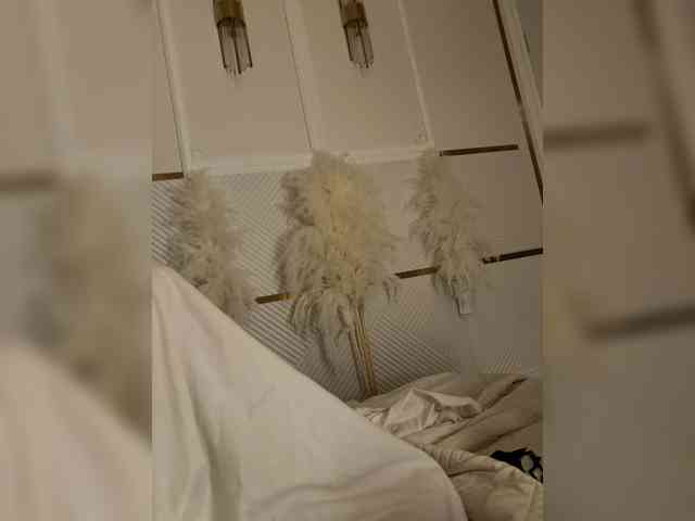 Ekaterina2221 webcam