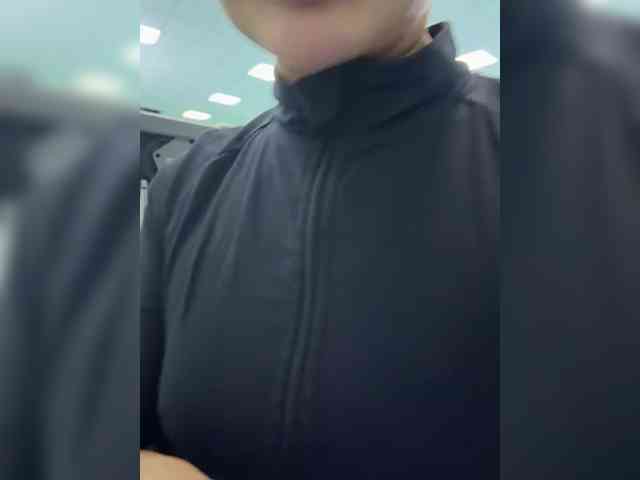 aniram2221's webcam live show