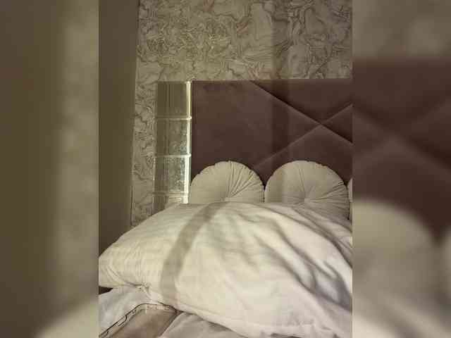 Ekaterina2221 webcam