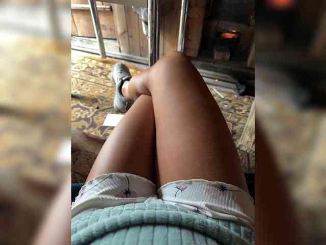 Ekaterina2221 webcam