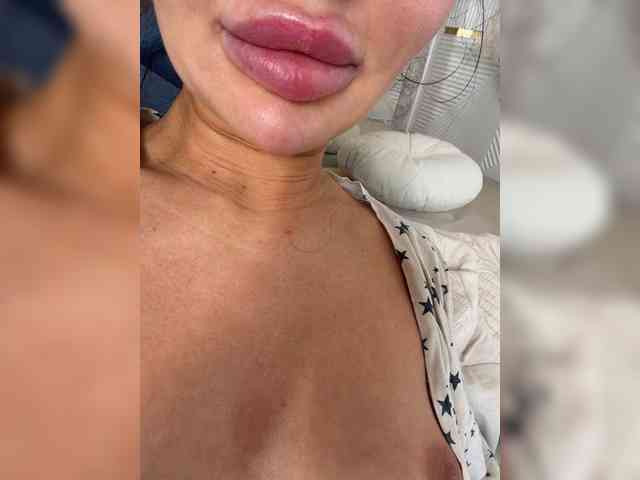Ekaterina2221 webcam