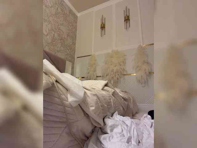 Ekaterina2221 webcam