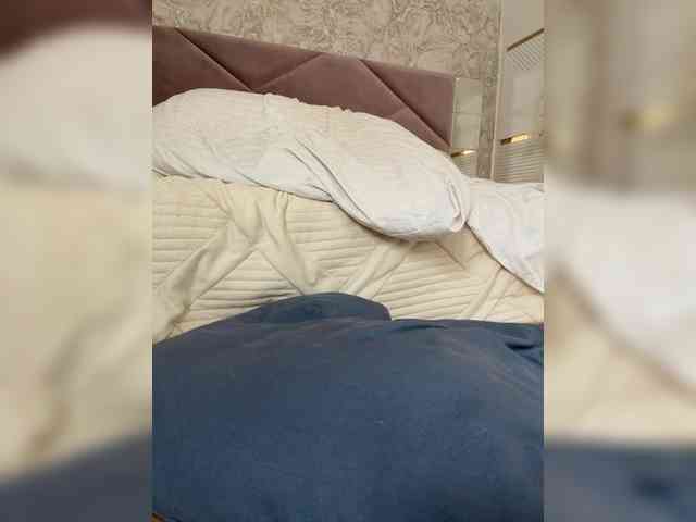 Ekaterina2221 webcam