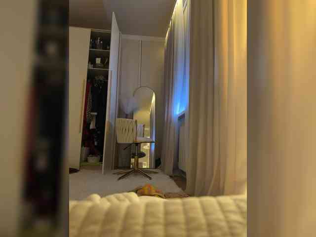 Ekaterina2221 webcam