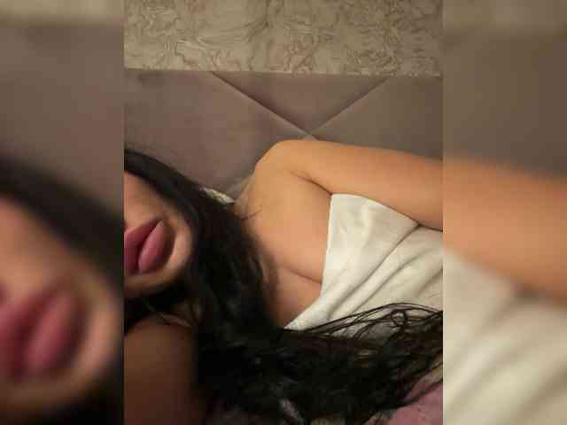 Ekaterina2221 webcam