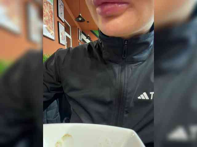 Ekaterina2221 webcam