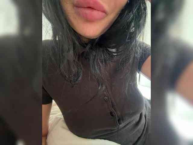 Ekaterina2221 webcam