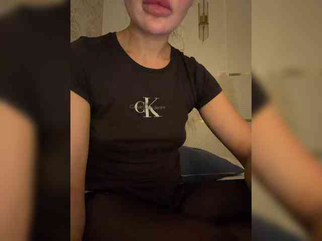 Ekaterina2221 webcam