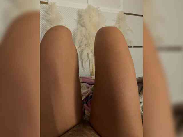 Ekaterina2221 webcam