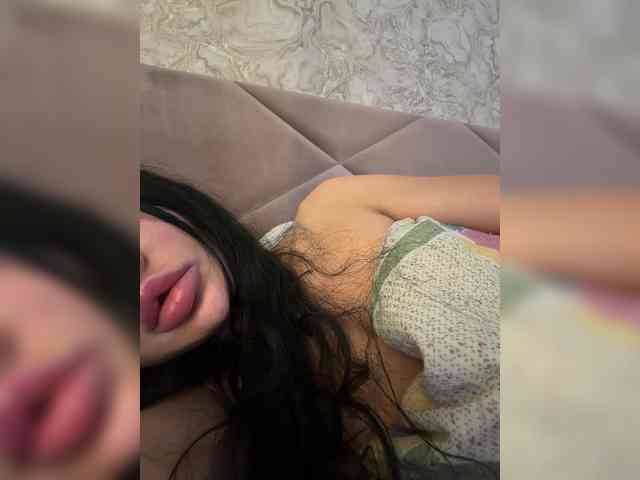 Ekaterina2221 webcam