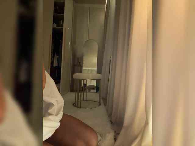 Ekaterina2221 webcam