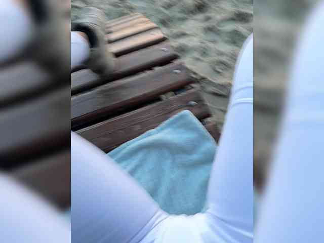 Ekaterina2221 webcam