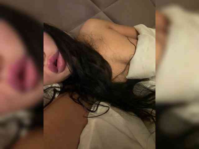 Ekaterina2221 webcam