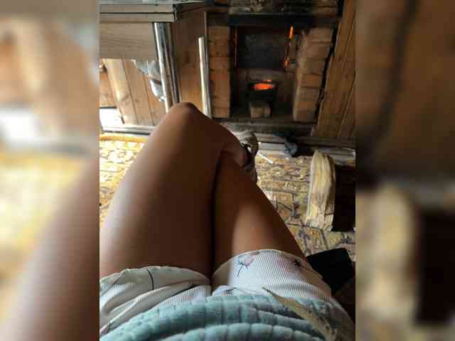 Ekaterina2221 webcam