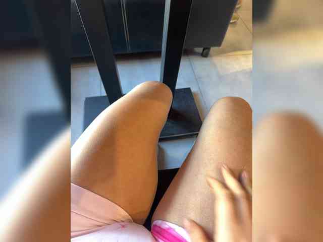Ekaterina2221 webcam