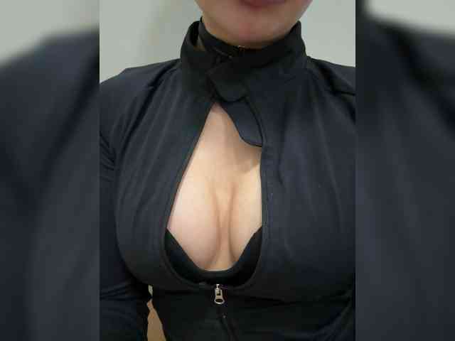 Ekaterina2221 webcam