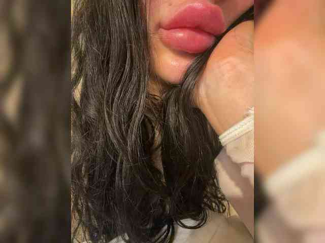 Ekaterina2221 webcam
