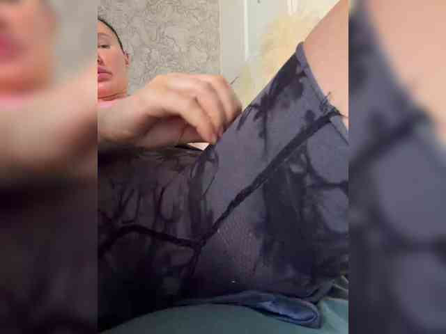 Ekaterina2221 webcam
