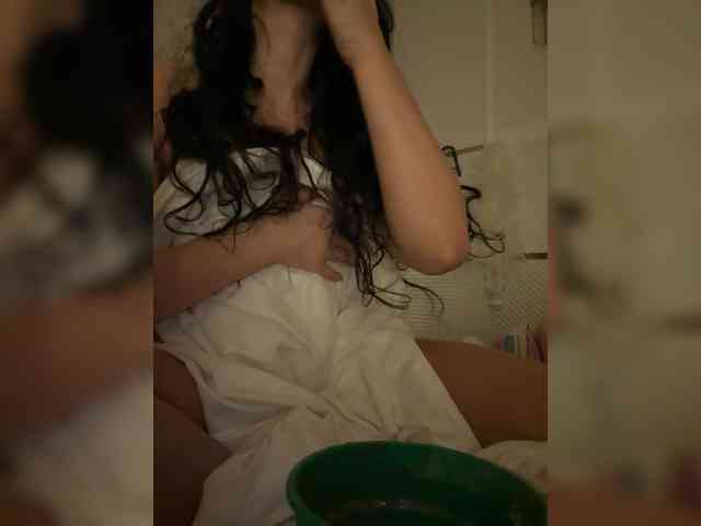 Ekaterina2221 webcam