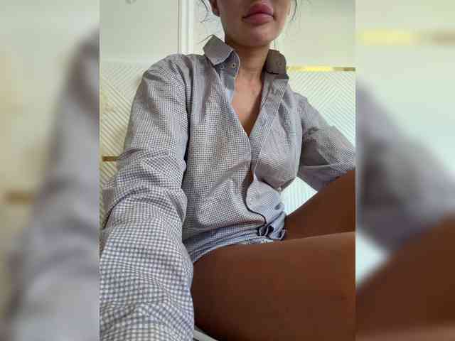Ekaterina2221 webcam