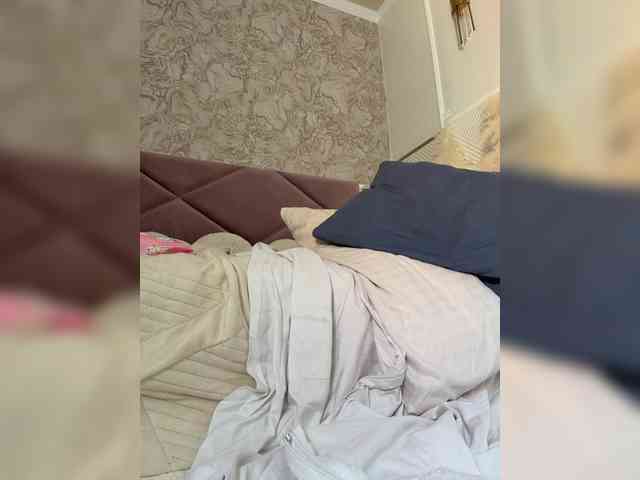 Ekaterina2221 webcam
