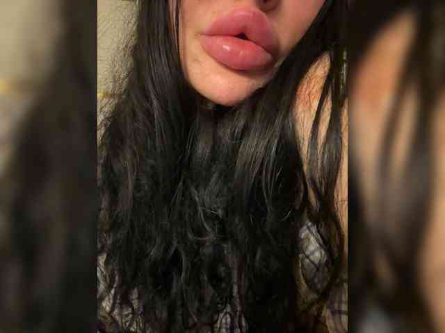 Ekaterina2221 webcam