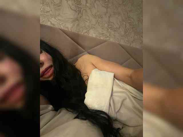 Ekaterina2221 webcam