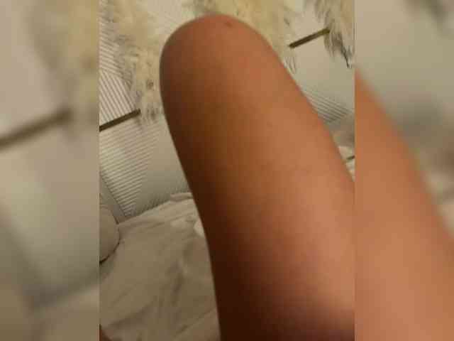 Ekaterina2221 webcam