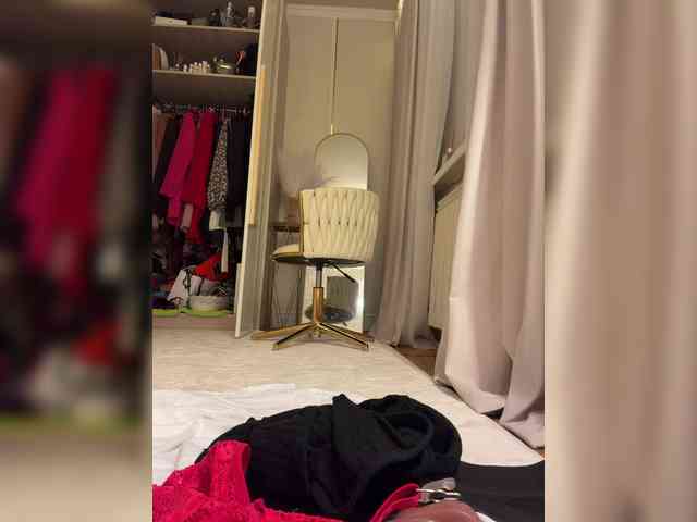 Ekaterina2221 webcam