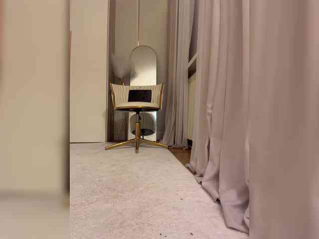 Ekaterina2221's cam show statistics and live stream
