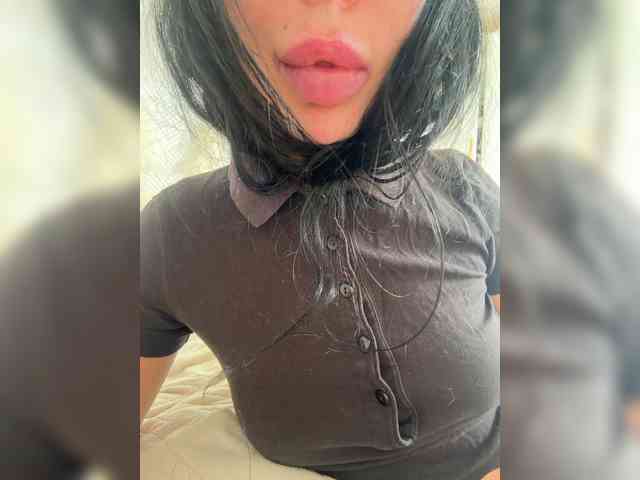 Ekaterina2221 webcam