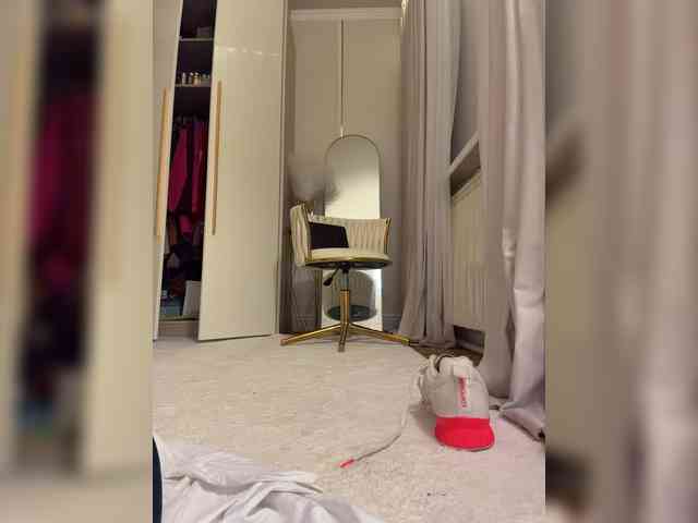 Ekaterina2221 webcam