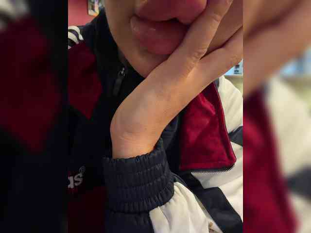 Ekaterina2221 webcam
