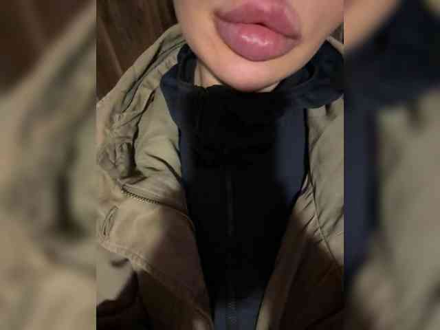 Ekaterina2221 webcam