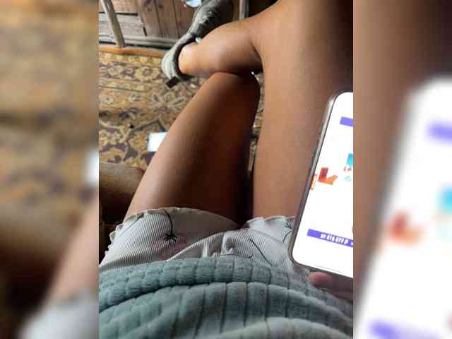 Ekaterina2221 webcam