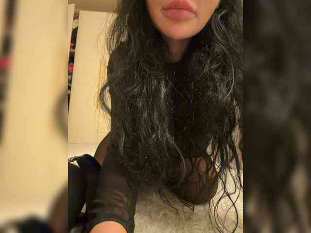 Ekaterina2221 webcam