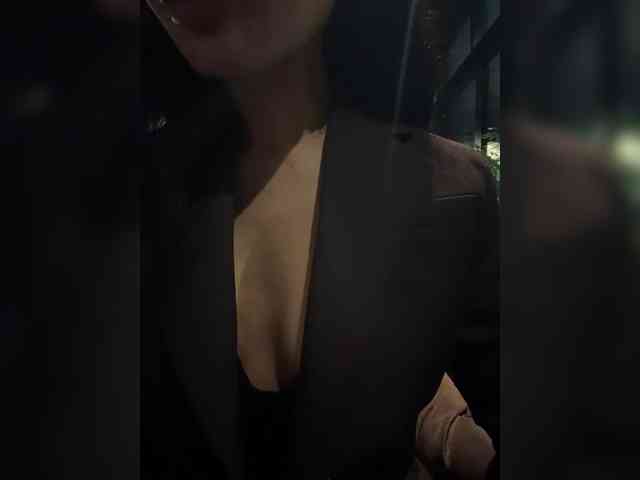 Ekaterina2221 webcam