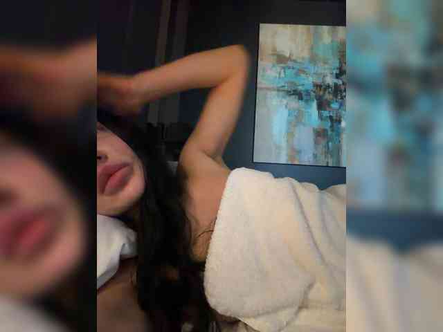 Ekaterina2221 webcam