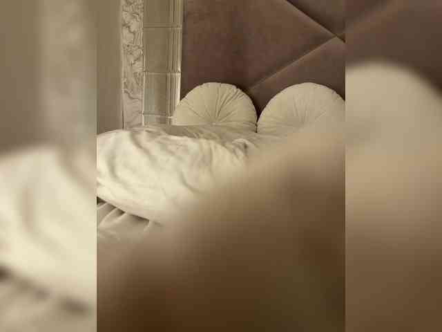 Ekaterina2221 webcam