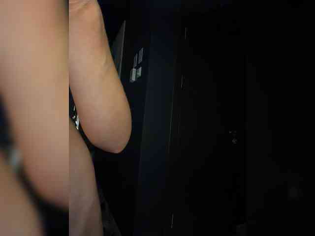 Ekaterina2221 webcam