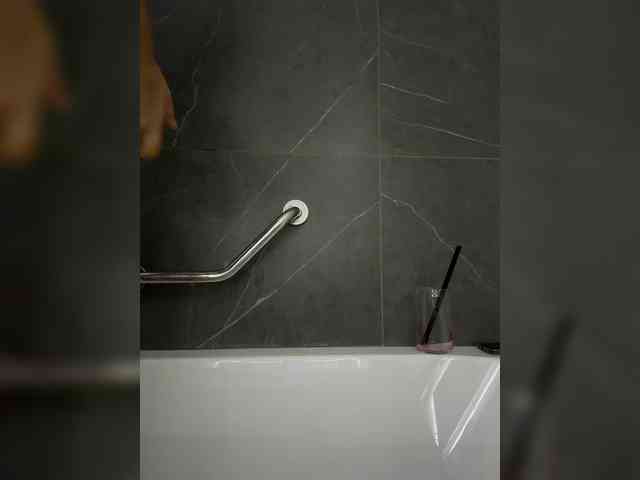 ekaterina2221's live room
